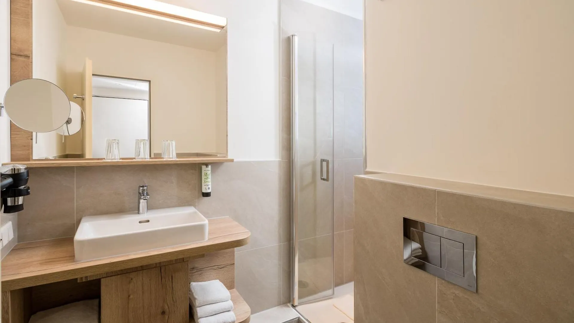 Best Western Hotel Muenchen Airport Erding 4*,